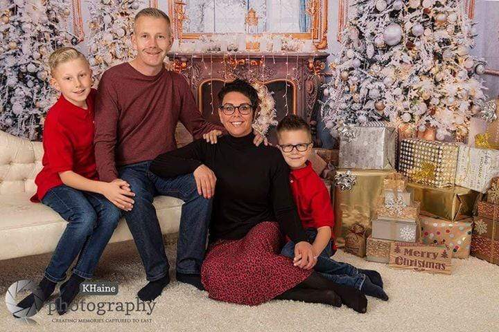 Kate 写真のゴールデンクリスマスツリーギフト背景