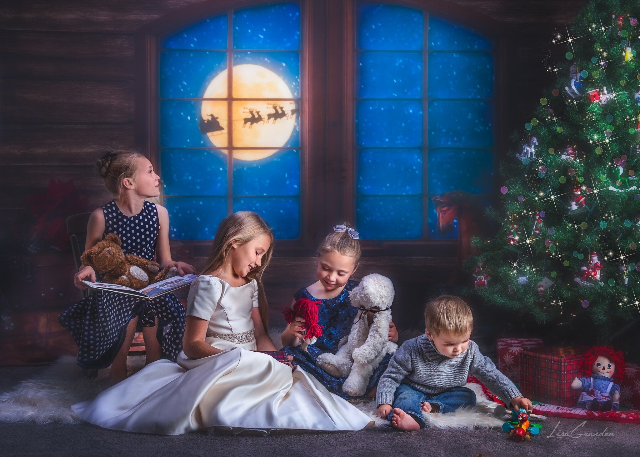 Kate 写真のクリスマスツリーサンタ背景 によって設計されたLisa Granden