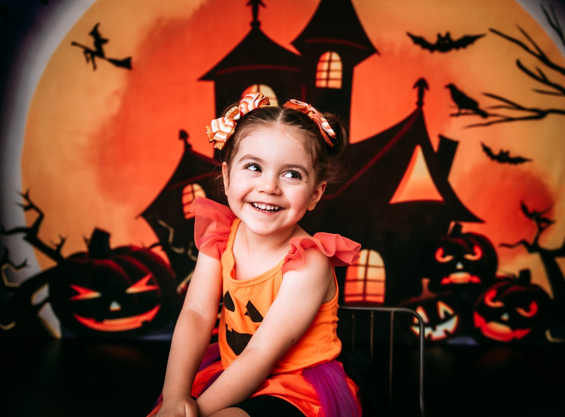 Kate ハロウィーンの背景カボチャの魔女の家