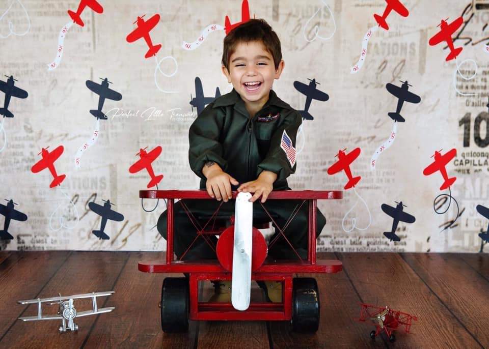 Kate 写真のためのレトロな飛行機バレンタインの背景 のデザインです JS Photography