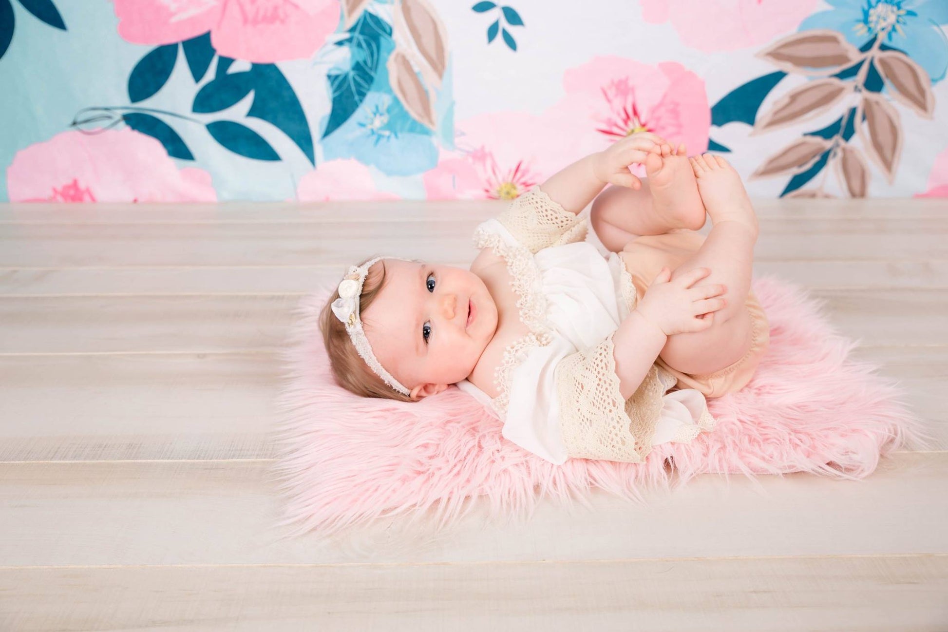 Kate レトロな春の花のケーキスマッシュ子供背景 のデザインですJFCC