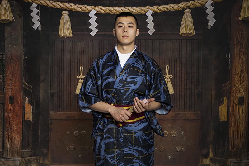 Kate七五三成人式男子の日女子の日 茶色の木製ドア レトロ神社写真家のための背景布