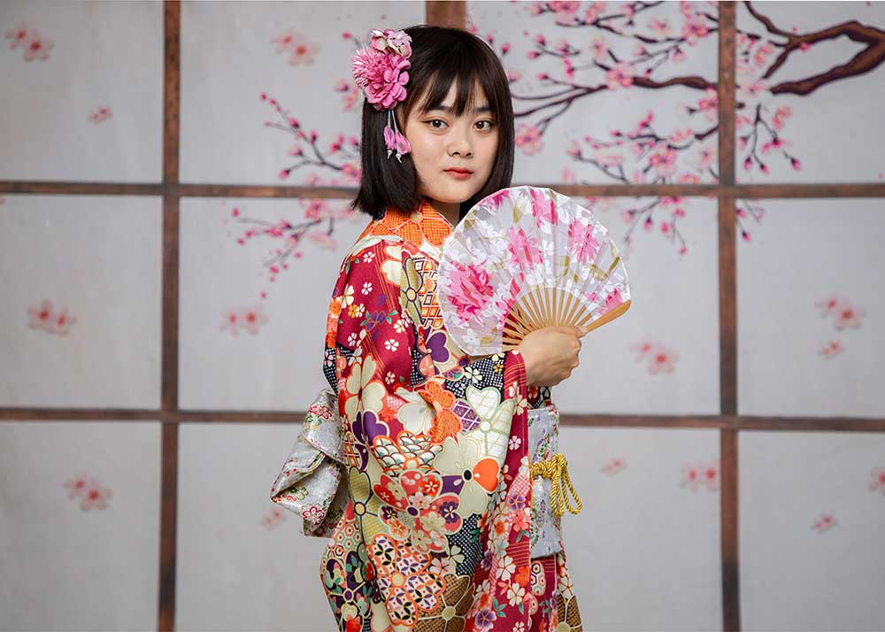 Kate成人式七五三男子の日ひなまつりひなまつり茶色の木製ドア写真家のための背景布