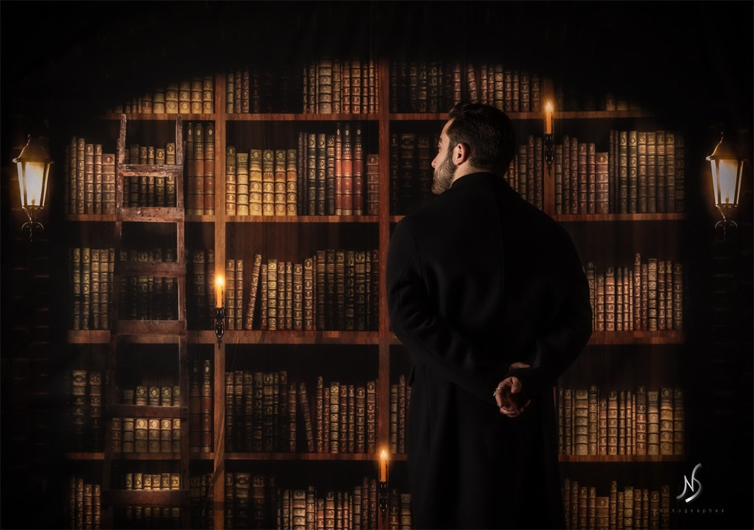 kateヴィンテージ図書館の本の背景
