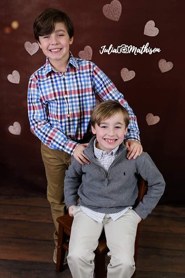 Kateゴールドバレンタイン背景キラキラハートMandy Ringe 設計