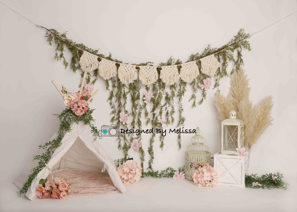 Kate自由奔放に生きる花のテントの背景Melissa King設計