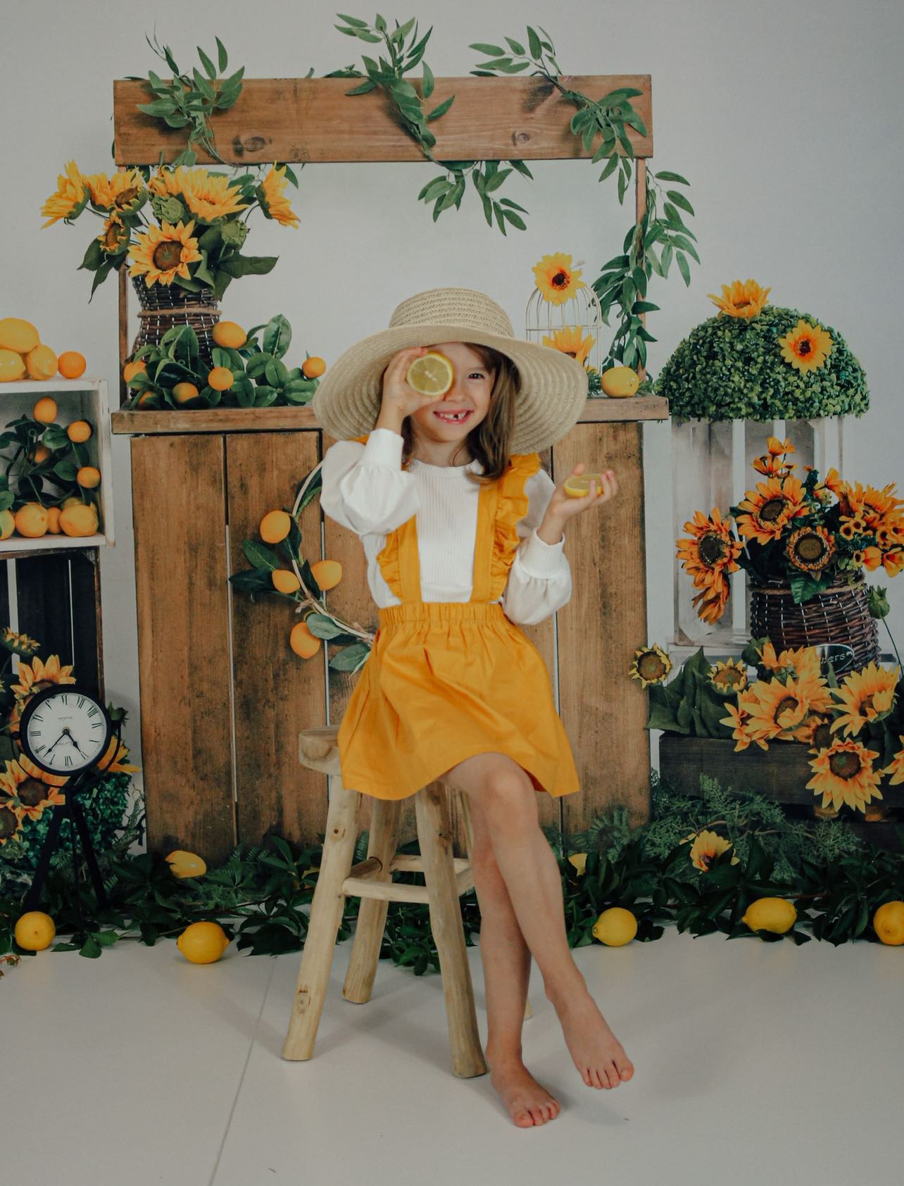 Kate夏のひまわりレモンの背景Uta Mueller設計