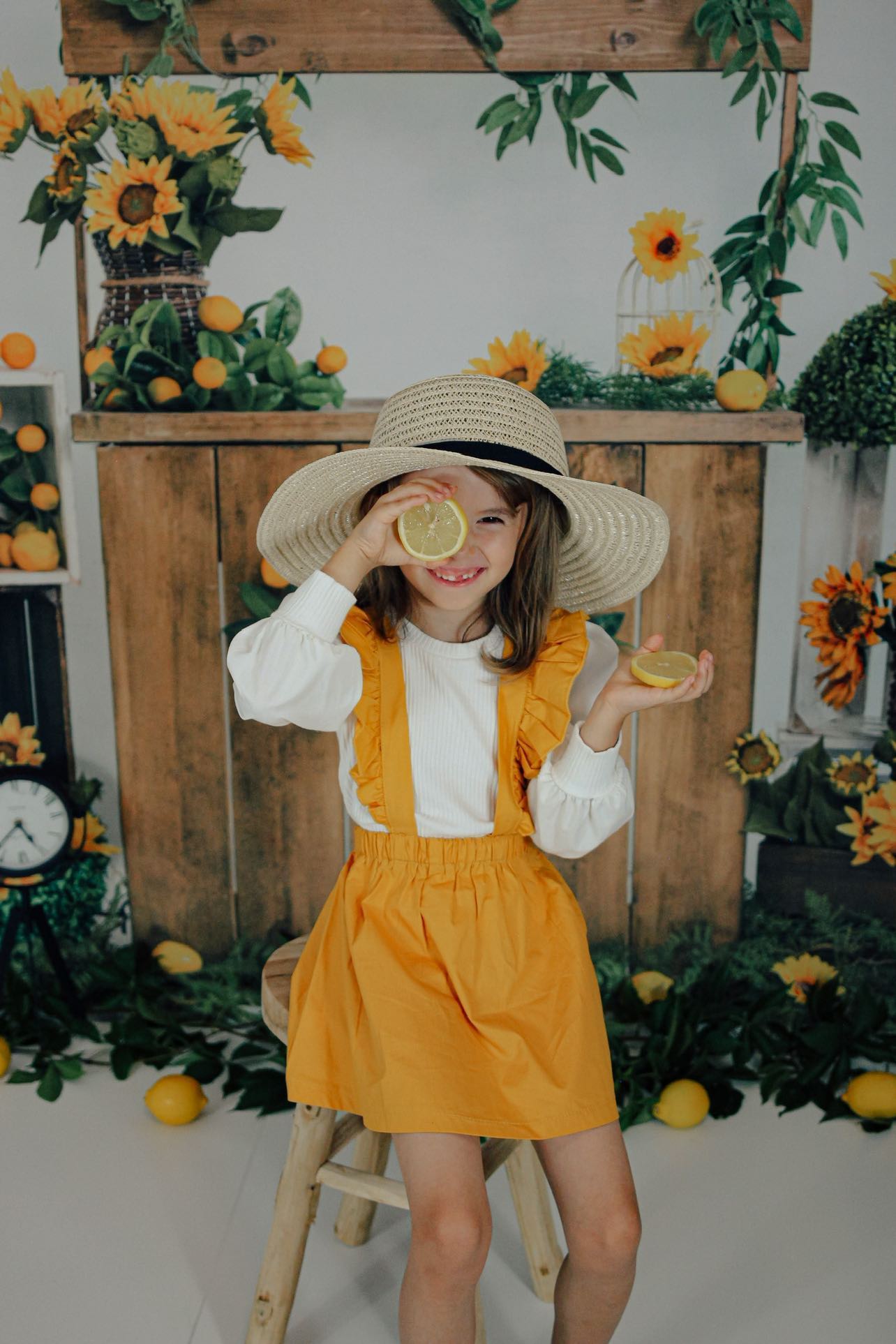 Kate夏のひまわりレモンの背景Uta Mueller設計