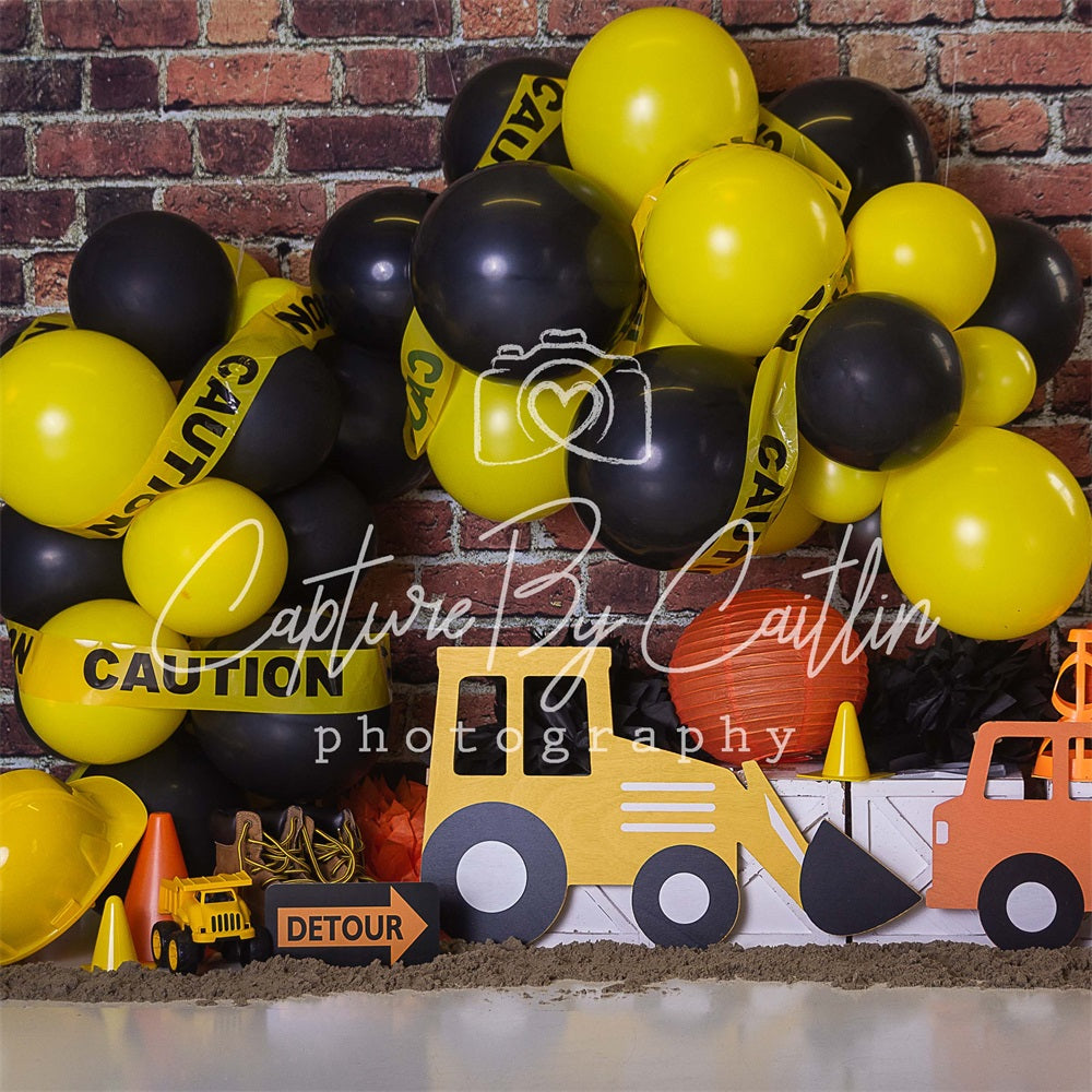 Kat建設バルーンガーランドの背景Caitlin Lynchデザイン