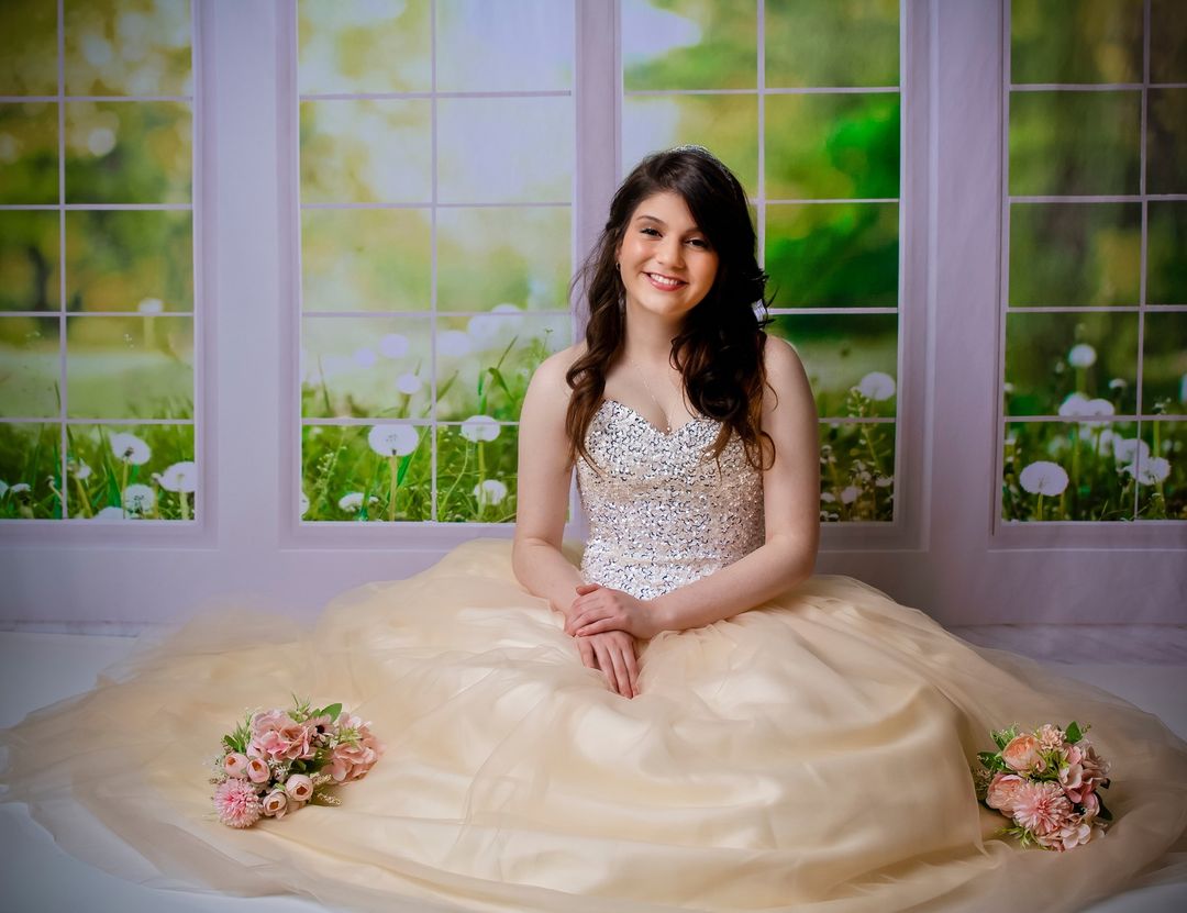 Kate 春の草の花 窓 背景