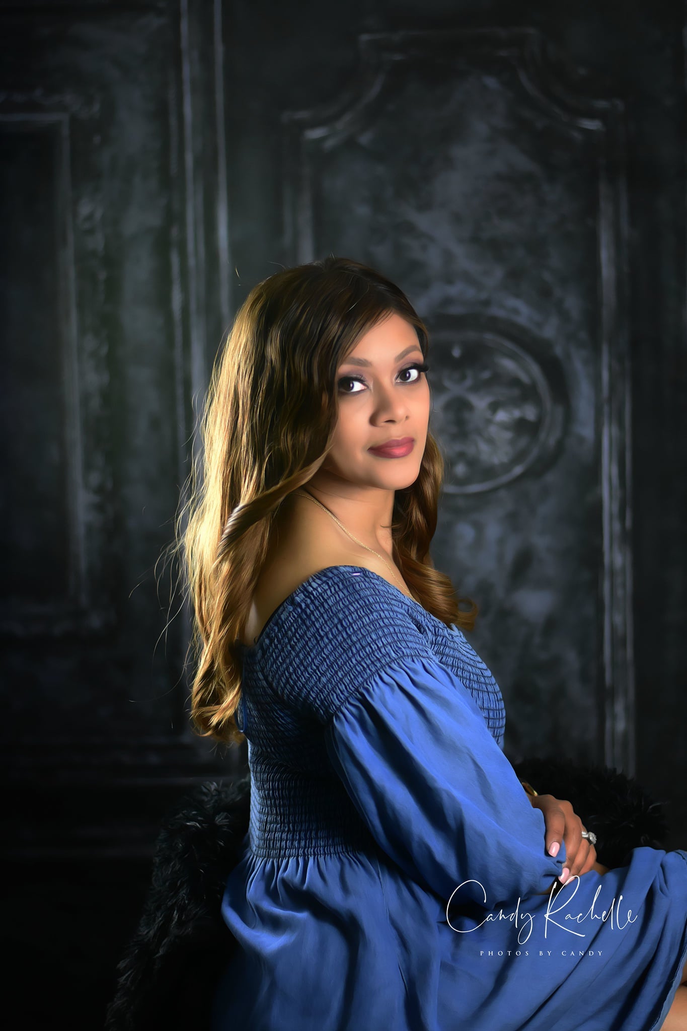 Kateダークブルーのヴィンテージレトロな壁のブドワール/結婚式の背景Chainデザイン