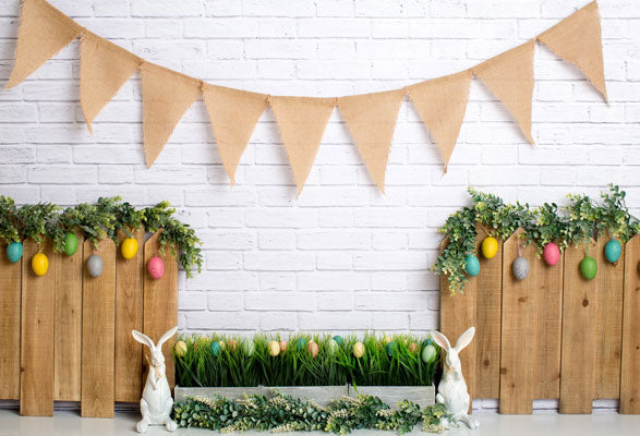 Kate イースターフェンスの背景