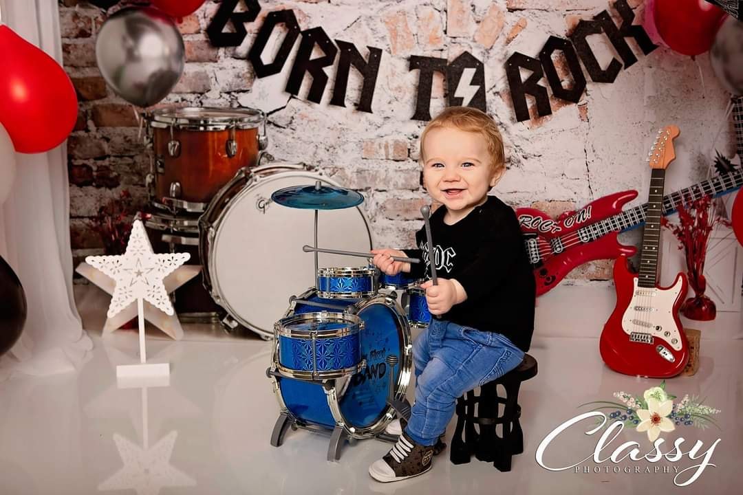 Kate ギターの子供たちの背景布でロックに生まれ