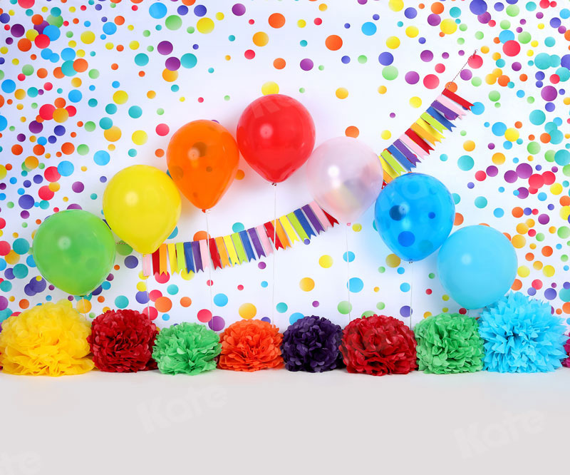Kate誕生日 カラフル バルーン 花 レインボー フラッグ背景Rebeccaによって設計されました