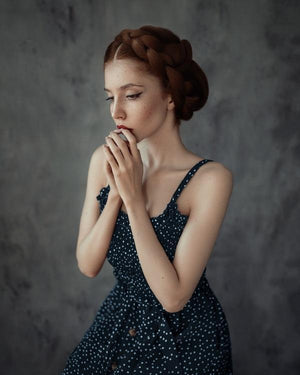 Kate 写真のための小さな緑の背景を持つ抽象塗装ダークグレー