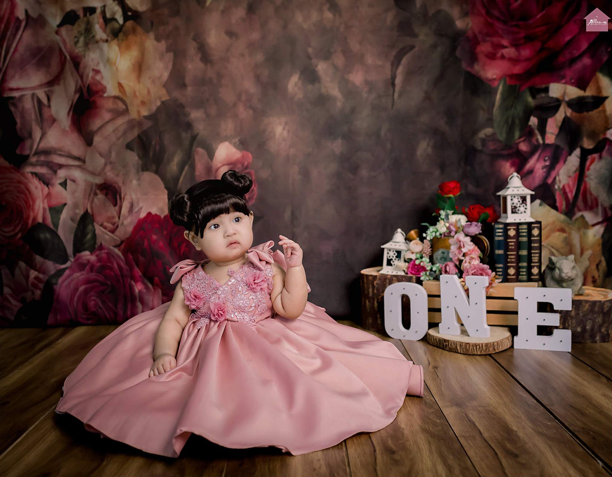 Kate 母の日レトロな抽象的な花の背景 のデザインです JS Photography