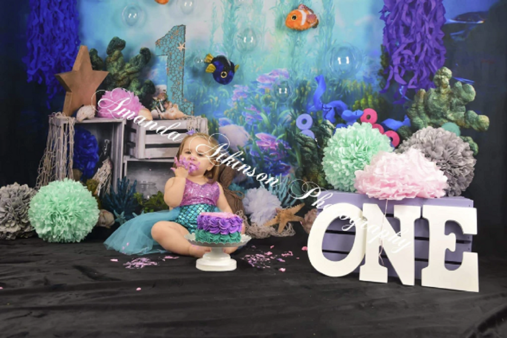 kate 海の下の人魚1歳の誕生日ケーキスマッシュ夏背景