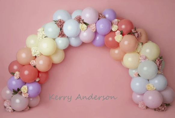 Kate 虹の花の風船の誕生日の子供の背景