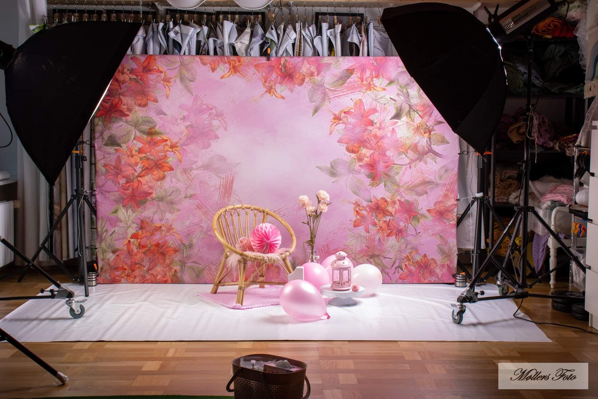 Kate ファインアート花の赤い背景