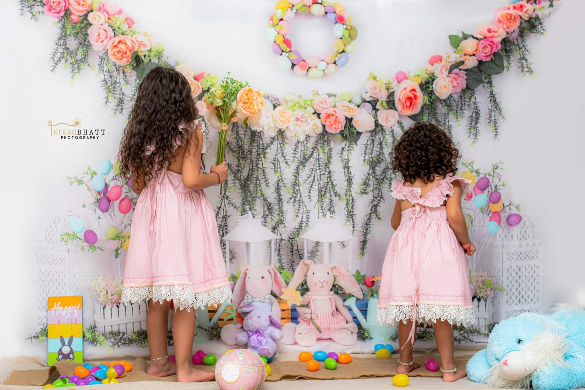 Kate ウサギと花のイースター背景布