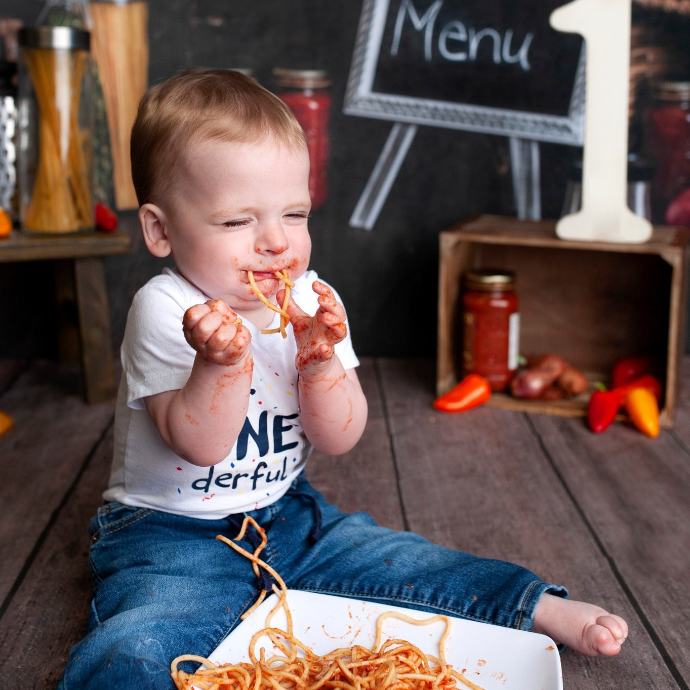 Kate ウッドキッチンの背景+ダークウッドラバーフロアマット