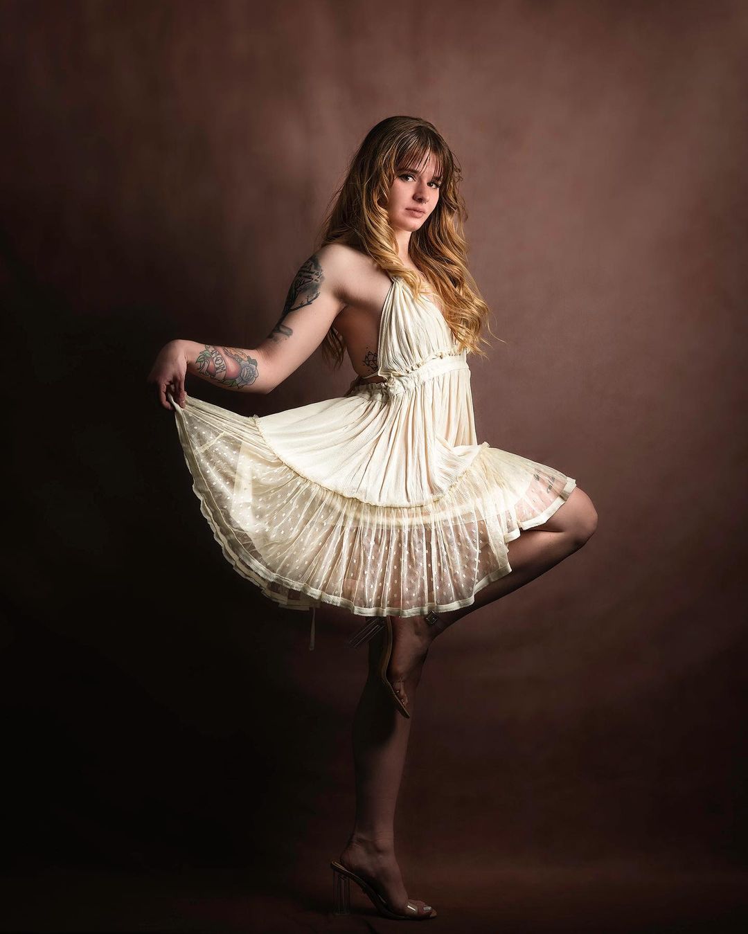 Kate 抽象的なレトロな茶色の古いマスターの背景